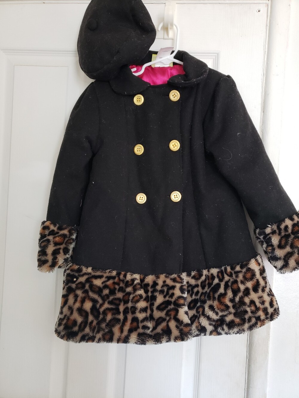 Gently used black with leapard girls peacoat with hat sz 5/6